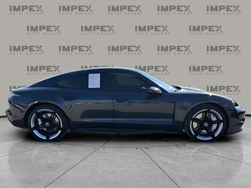 2022 Porsche Taycan Base