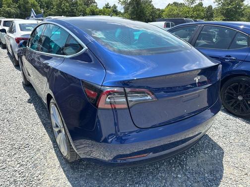 Deep Blue Metallic 2018 Tesla Model 3 Mid Range