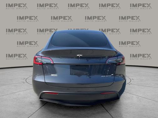 2025 Tesla Model Y Long Range Dual Motor All-Wheel Drive