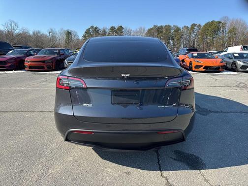 2025 Tesla Model Y Long Range Dual Motor All-Wheel Drive
