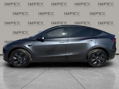 2025 Tesla Model Y Long Range Dual Motor All-Wheel Drive