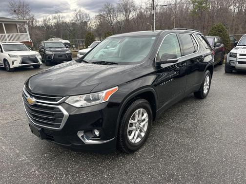 2021 Chevrolet Traverse LT Cloth