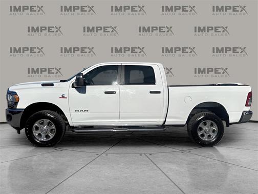 2023 RAM 2500 Big Horn Crew Cab 4x4 6'4' Box