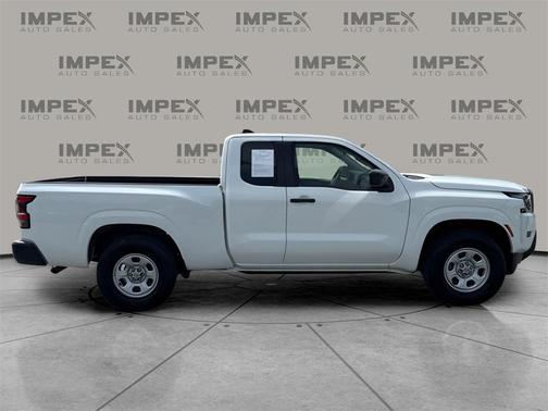 2024 Nissan Frontier S