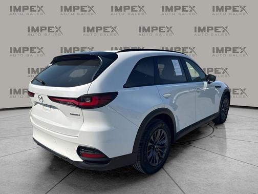 Rhodium White Premium 2025 Mazda CX-70 3.3 Turbo Preferred Package