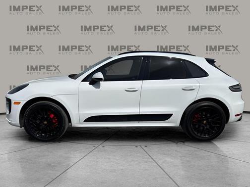 White 2021 Porsche Macan Macan GTS