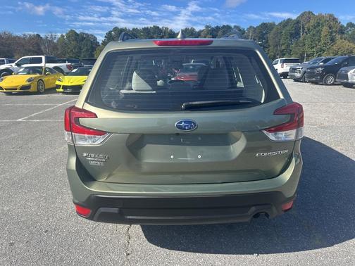 2020 Subaru Forester Base