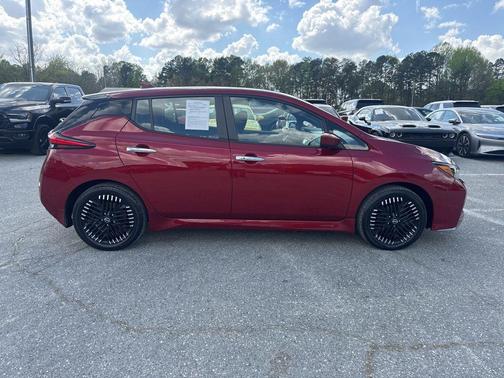 2023 Nissan Leaf SV PLUS 60 kWh