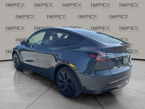 2024 Tesla Model Y Long Range Dual Motor All-Wheel Drive