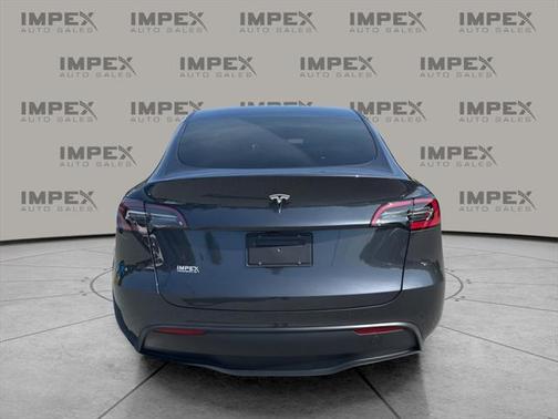 2024 Tesla Model Y Long Range Dual Motor All-Wheel Drive