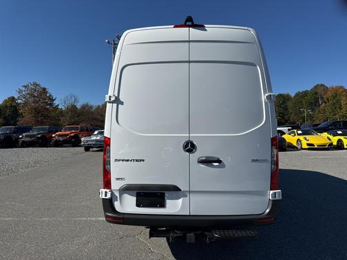 2025 Mercedes-Benz Sprinter 2500 High Roof