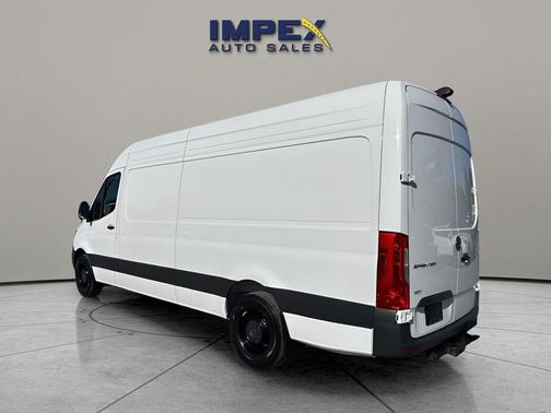 2025 Mercedes-Benz Sprinter 2500 High Roof