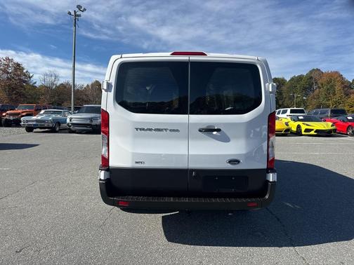 2024 Ford Transit-250 Base