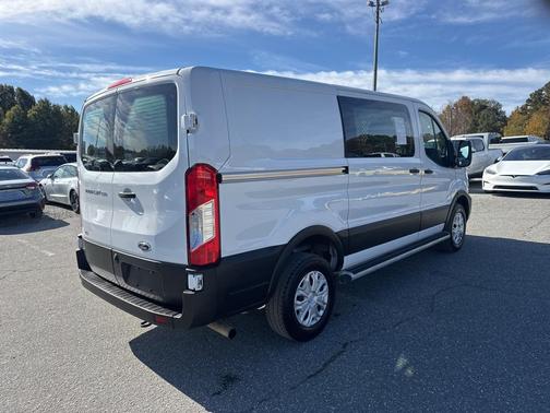 2024 Ford Transit-250 Base