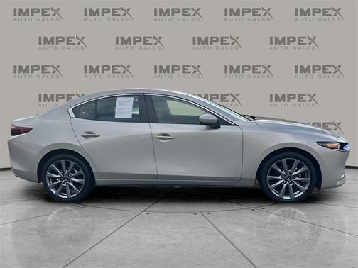 2025 Mazda Mazda3 FWD w/Preferred Package