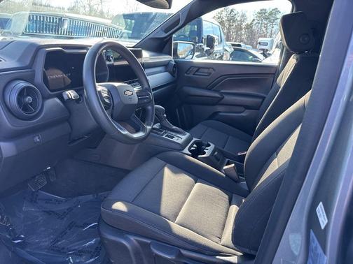 2023 Chevrolet Colorado WT