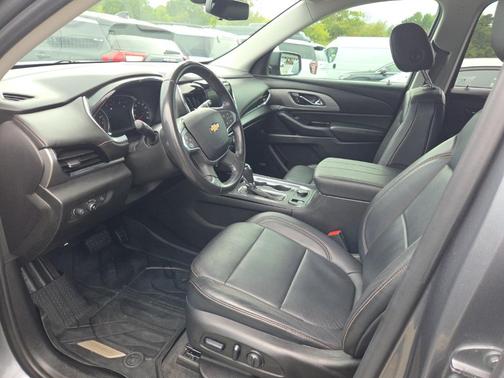 2019 Chevrolet Traverse RS