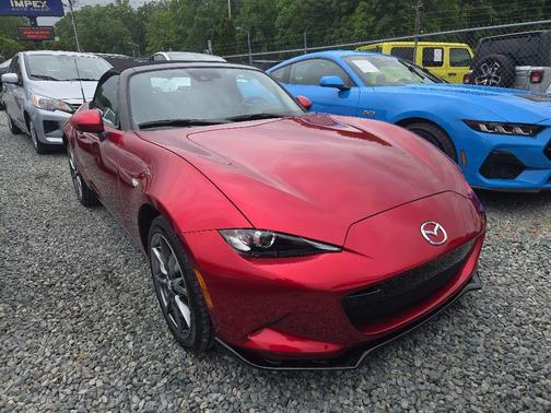 Soul Red Crystal Metallic 2020 Mazda MX-5 Miata Grand Touring