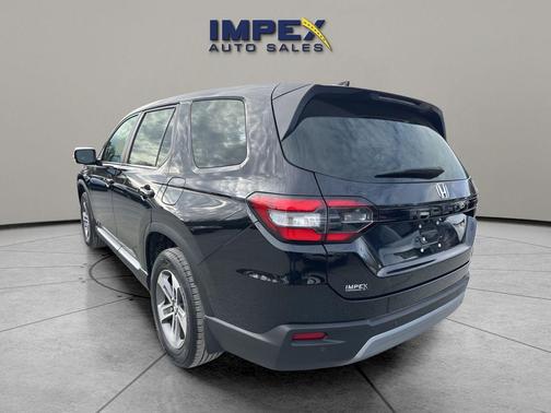 2024 Honda Pilot EX-L 7 Passenger