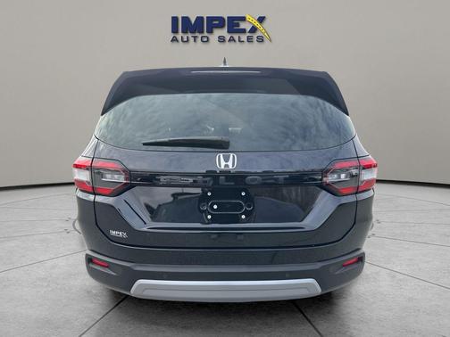 2024 Honda Pilot EX-L 7 Passenger