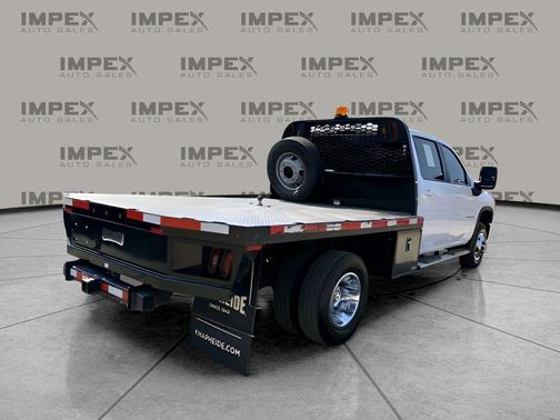 Summit White 2024 Chevrolet Silverado 3500 LT