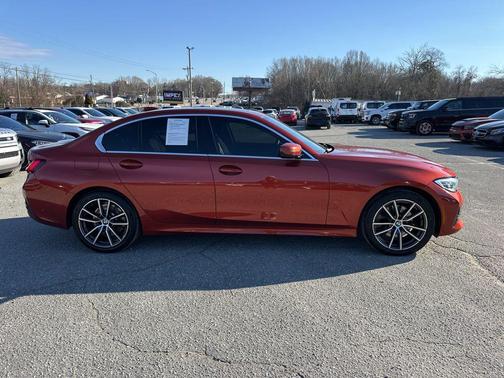 2022 BMW 330 330i