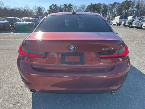 2022 BMW 330 330i