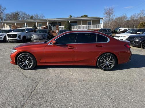 2022 BMW 330 330i