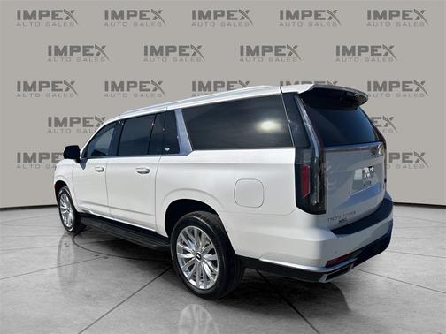 2022 Cadillac Escalade ESV Luxury