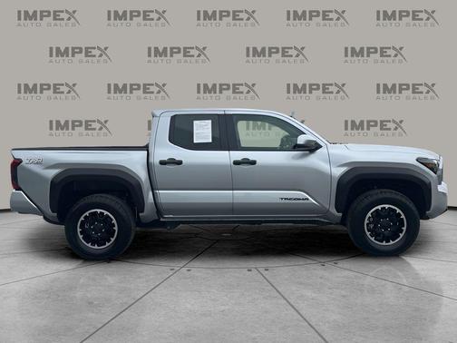 2025 Toyota Tacoma TRD Off Road