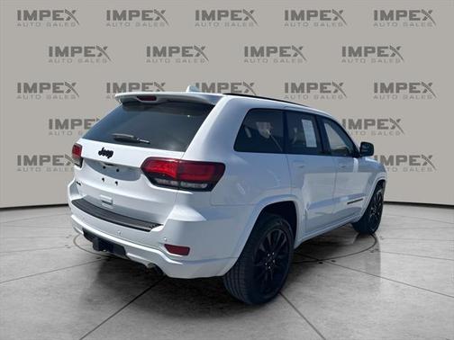 2021 Jeep Grand Cherokee Laredo