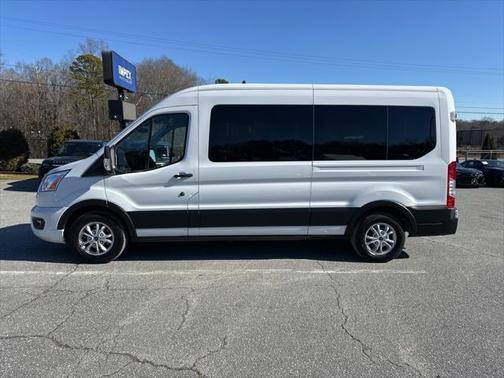 2022 Ford Transit-350 XLT