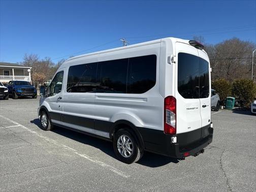 2022 Ford Transit-350 XLT