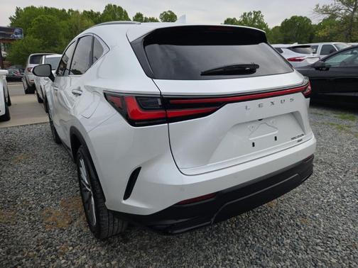 Eminent White Pearl 2025 Lexus NX 350h Premium