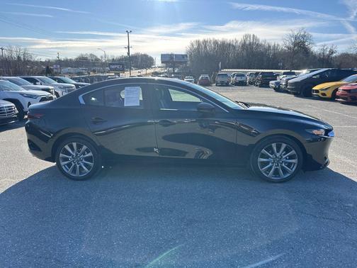 2025 Mazda Mazda3 FWD w/Preferred Package