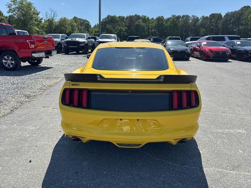 TRIPLE YELLOW TRI-COAT 2017 Ford Mustang GT