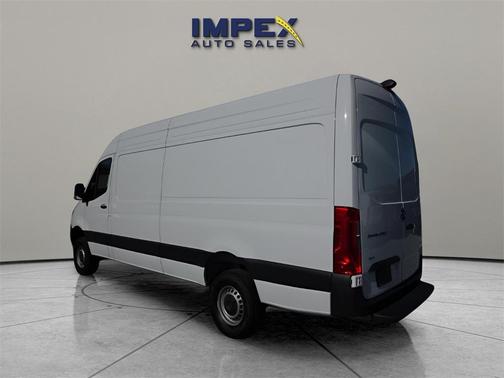 2025 Mercedes-Benz Sprinter 2500 High Roof