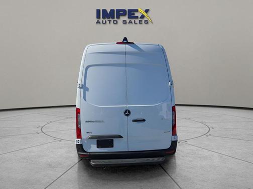 2025 Mercedes-Benz Sprinter 2500 High Roof