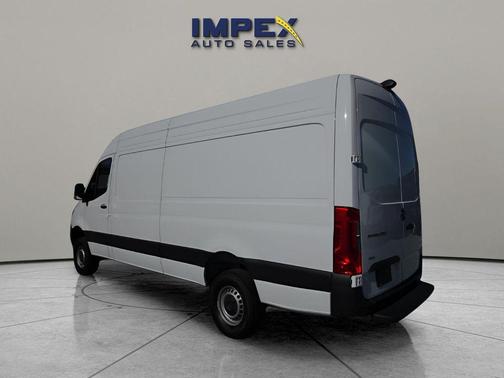 2025 Mercedes-Benz Sprinter 2500 High Roof