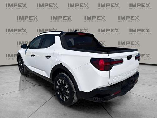Atlas White 2025 Hyundai SANTA CRUZ SEL