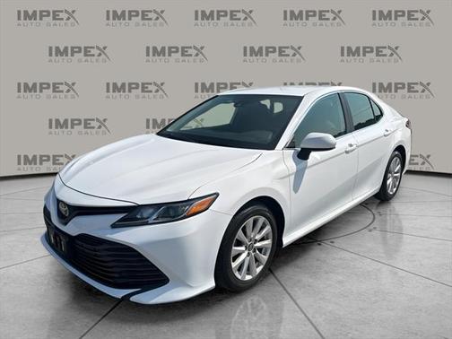 2019 Toyota Camry LE