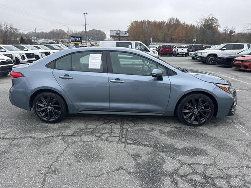 2023 Toyota Corolla SE