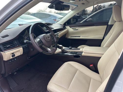 2018 Lexus ES 350 Base