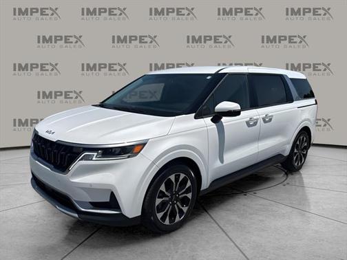 2023 Kia Carnival EX