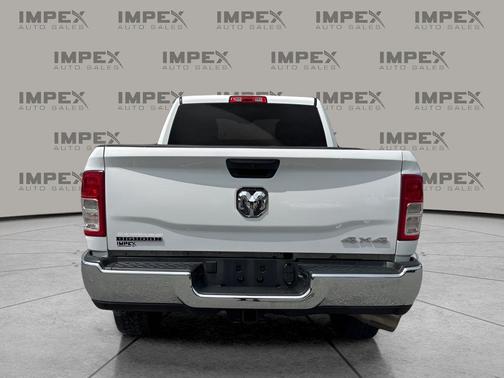 2023 RAM 2500 Big Horn Crew Cab 4x4 6'4' Box