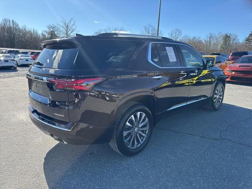 2022 Chevrolet Traverse Premier