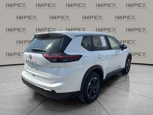 2025 Nissan Rogue SV