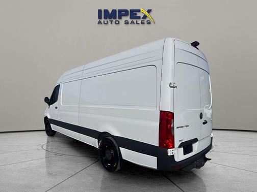 2025 Mercedes-Benz Sprinter 2500 High Roof