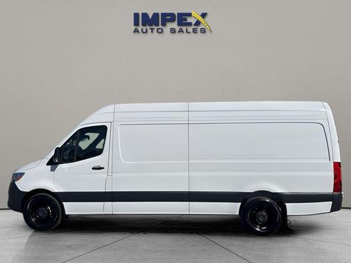 2025 Mercedes-Benz Sprinter 2500 High Roof