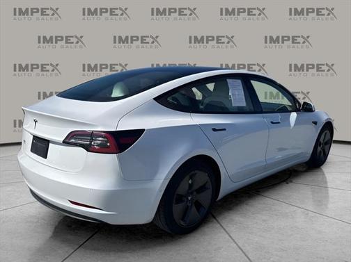 2021 Tesla Model 3 Standard Range Plus